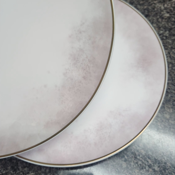 Lenox - 2 Trianna Salaria Dinner Plates - Picture 2 of 5